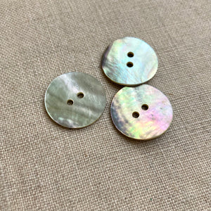 3/4" Natural Shell Buttons x 3
