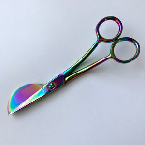 Tula Pink 6" Micro Serrated Duckbill Scissors